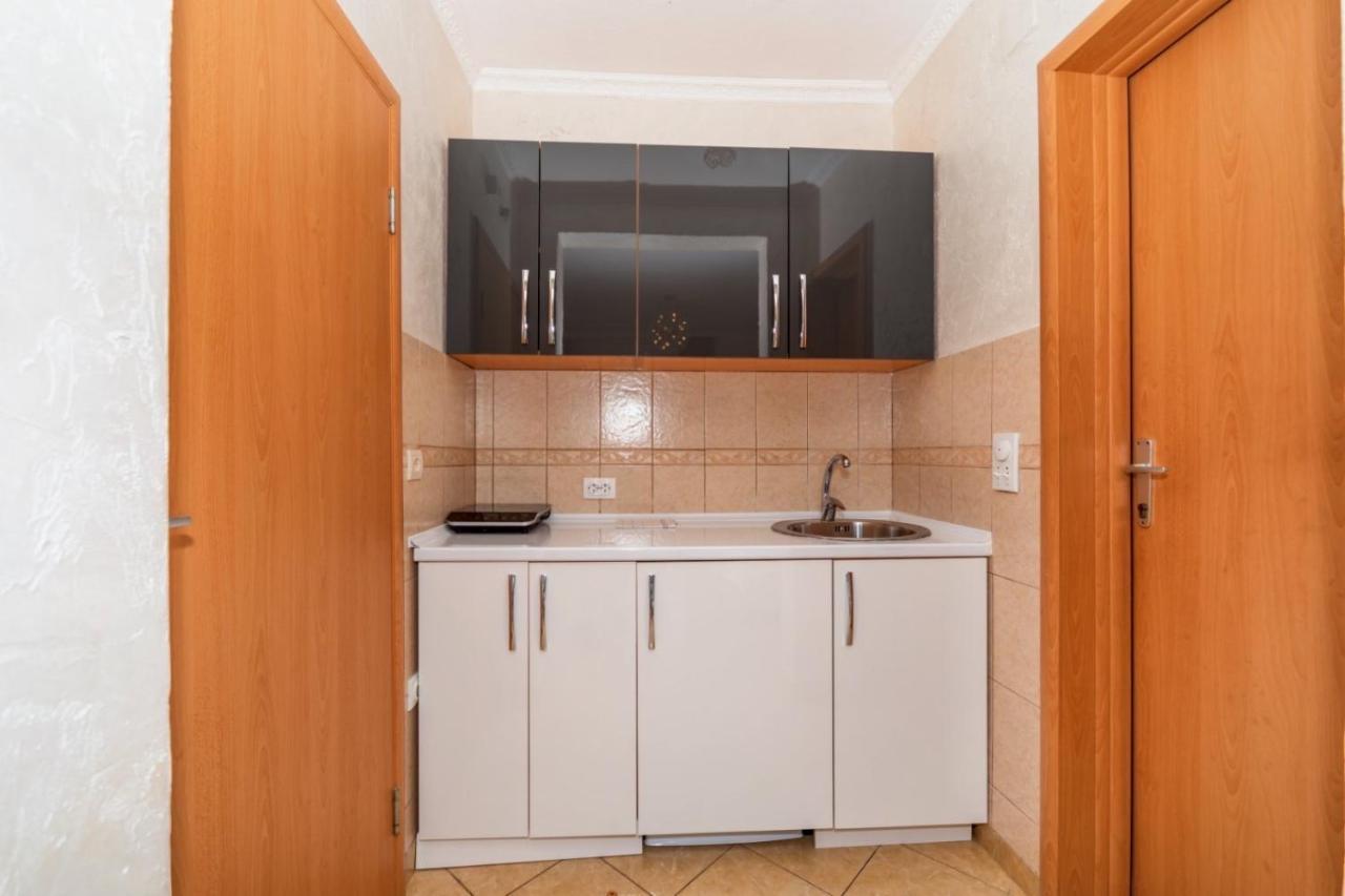 دوبرا فوفا Ani Apartmani المظهر الخارجي الصورة