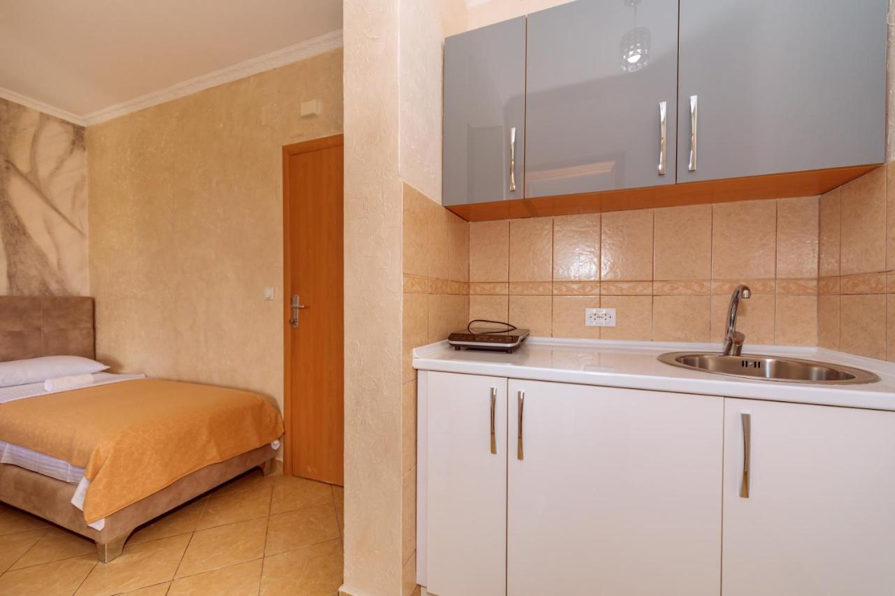 دوبرا فوفا Ani Apartmani المظهر الخارجي الصورة